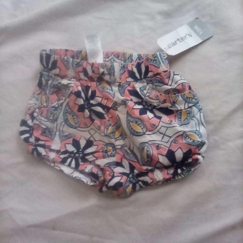Carter's baby shorts with ruffled pockets and elastic legs 12 month